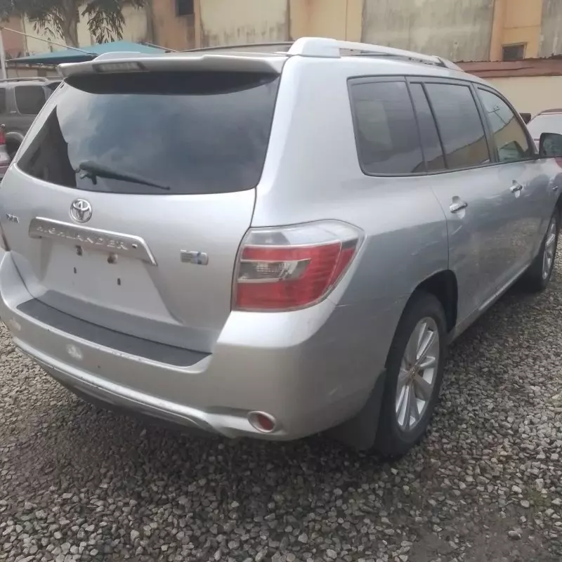 Toyota Highlander   - 2008