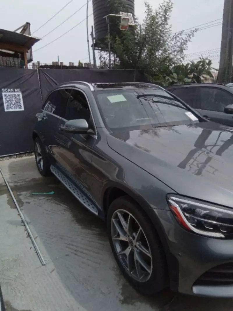 Mercedes-Benz GLC 300