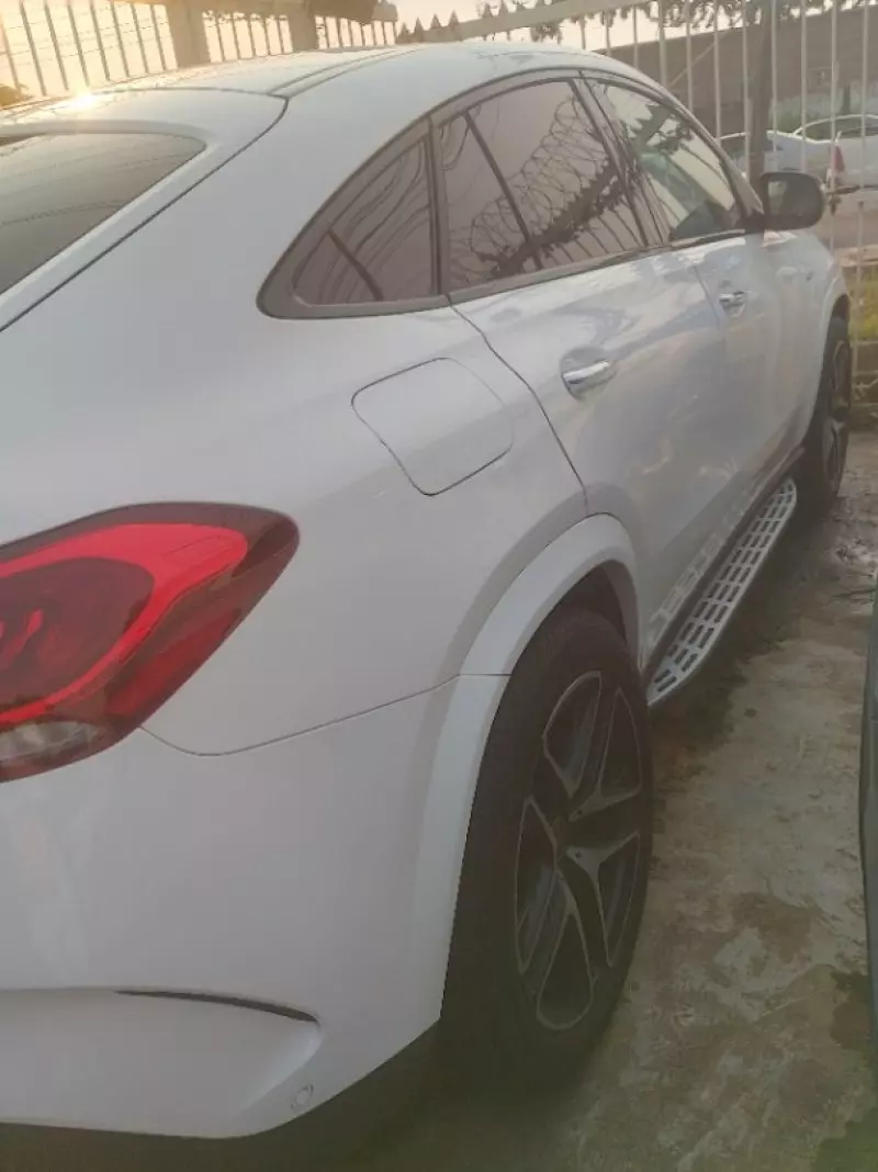 Mercedes-Benz GLE-Class   - 2021