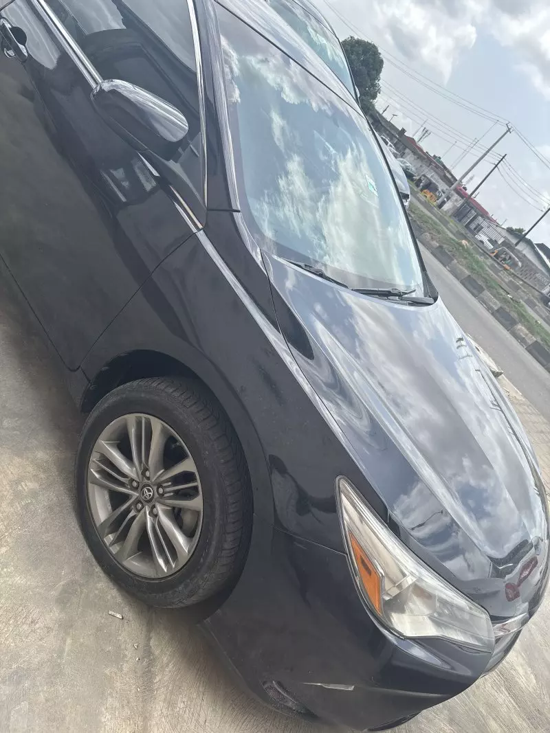 Toyota Camry   - 2017