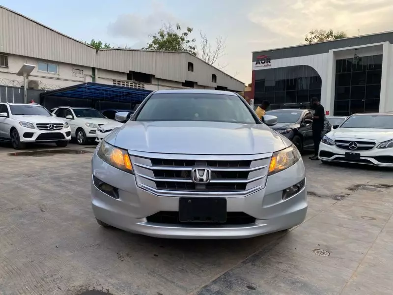 Honda Accord   - 2010