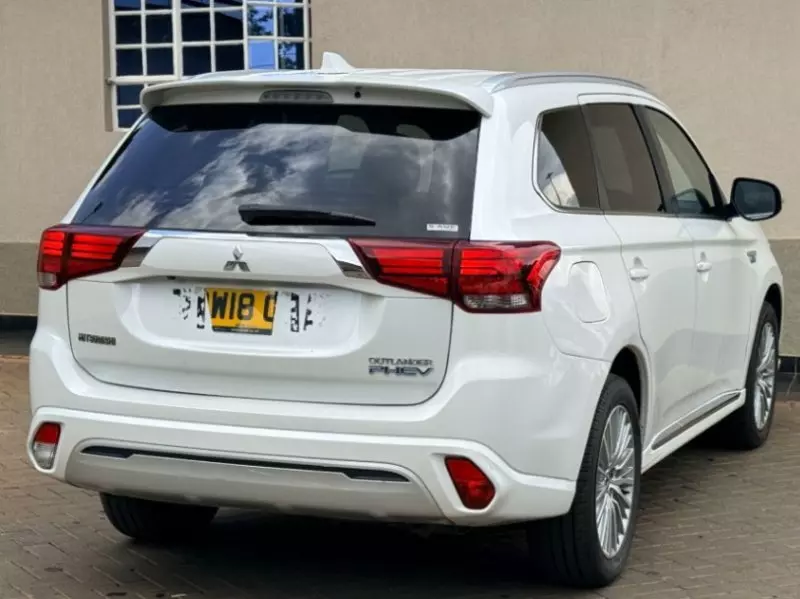Mitsubishi Outlander hybrid
