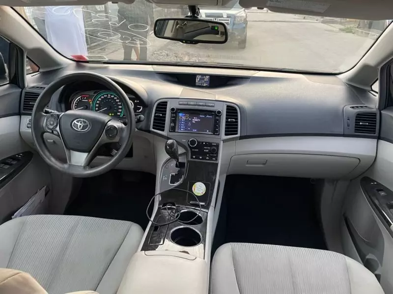 Toyota Venza   - 2013