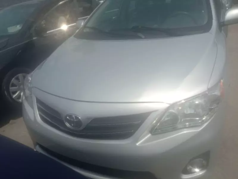 Toyota Corolla   - 2010