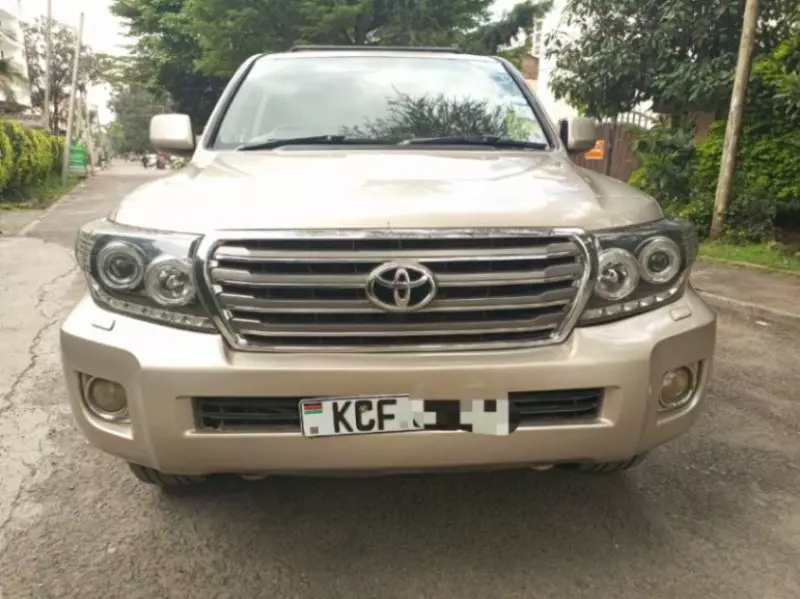 Toyota Landcruiser Vx V8    - 2008