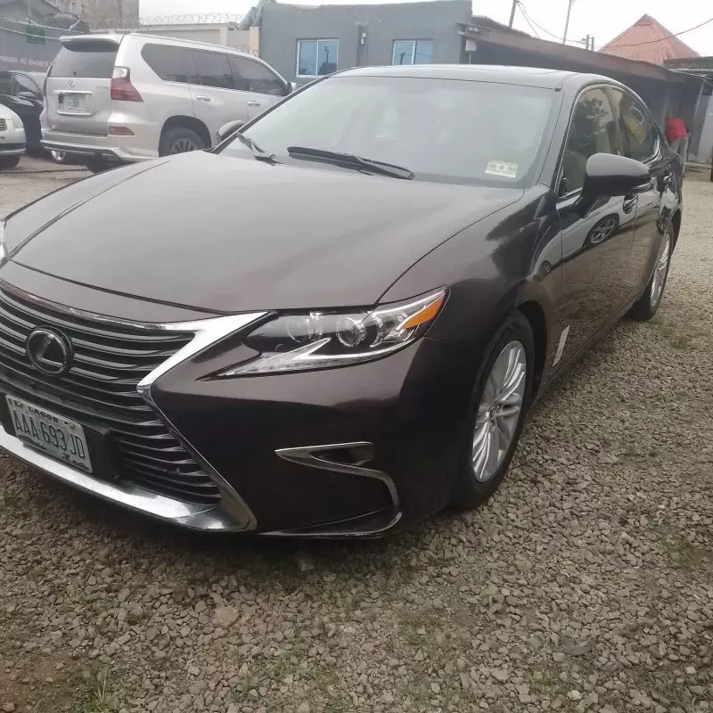 Lexus ES 350   - 2014