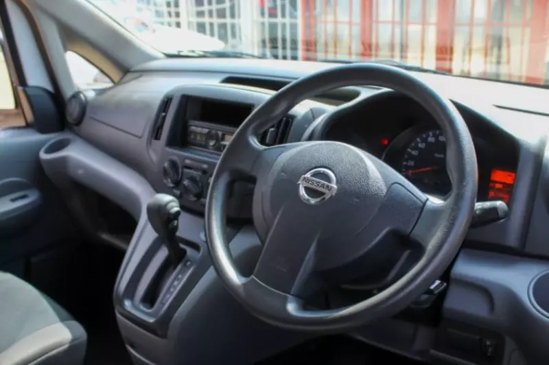 Nissan e-NV200   - 2018