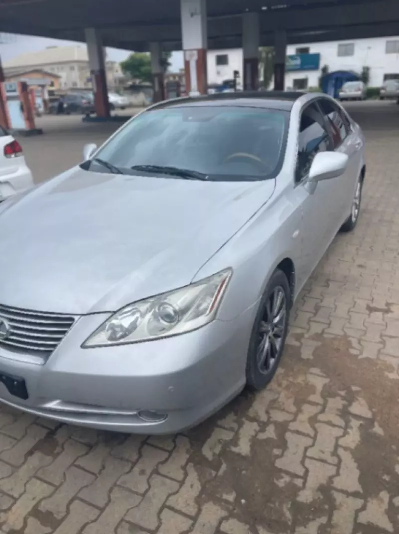 Lexus ES 350   - 2009