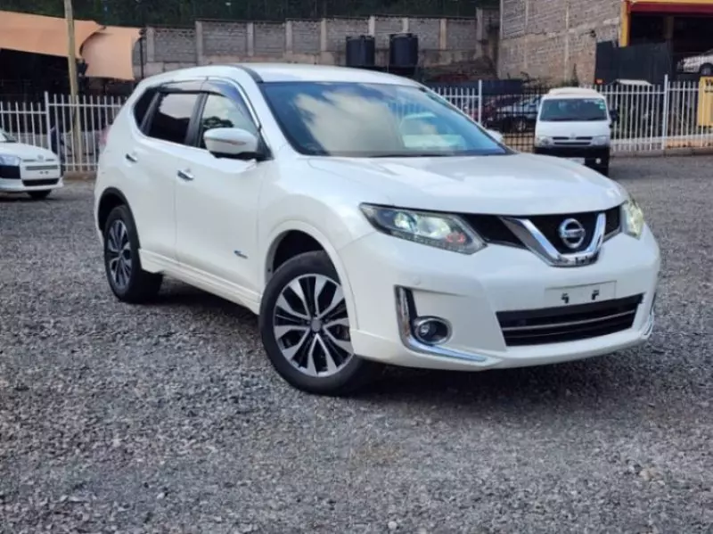 Nissan X-Trail   - 2018