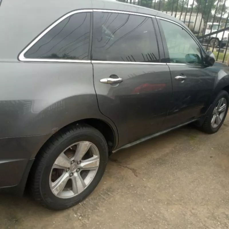 Acura MDX   - 2010