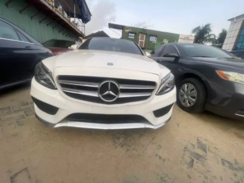 Mercedes-Benz C-Class   - 2015