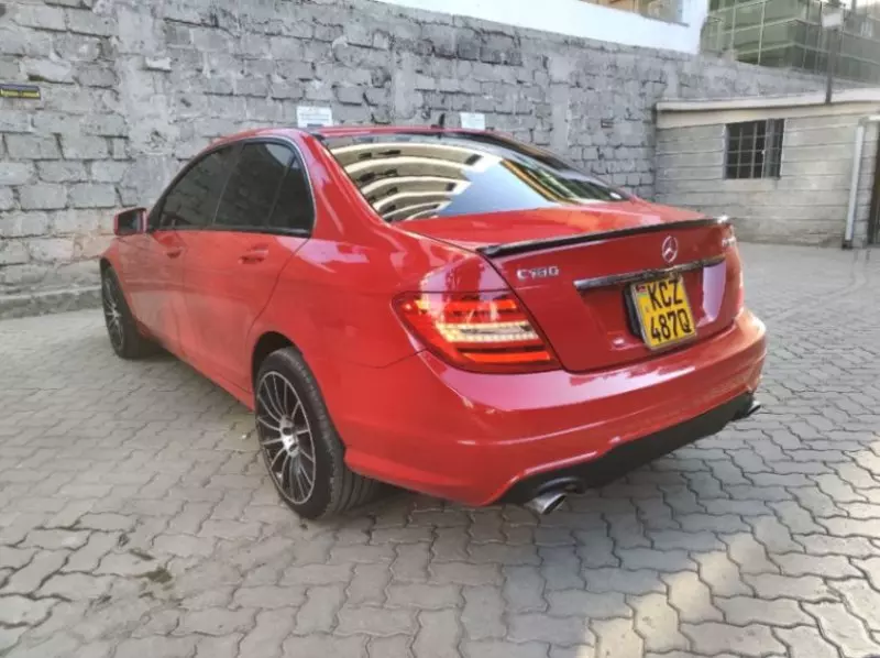 Mercedes-Benz C 180   - 2013