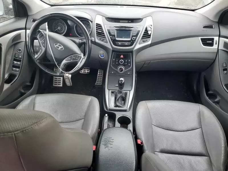 Hyundai Elantra   - 2014