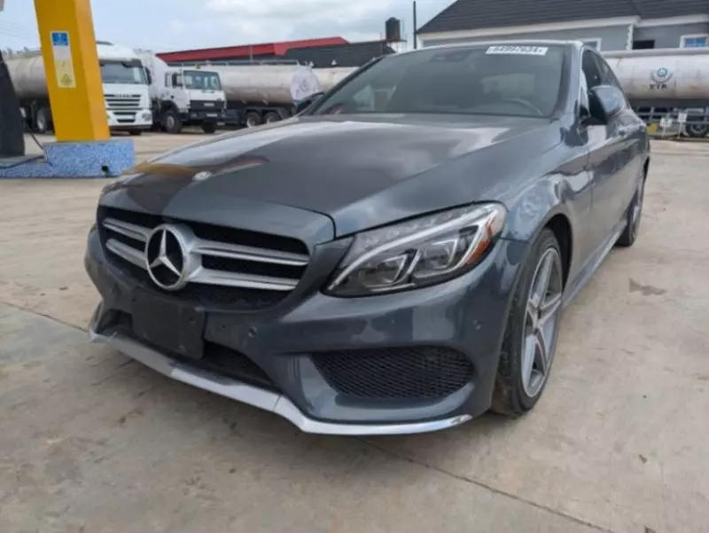 Mercedes-Benz C 300   - 2016