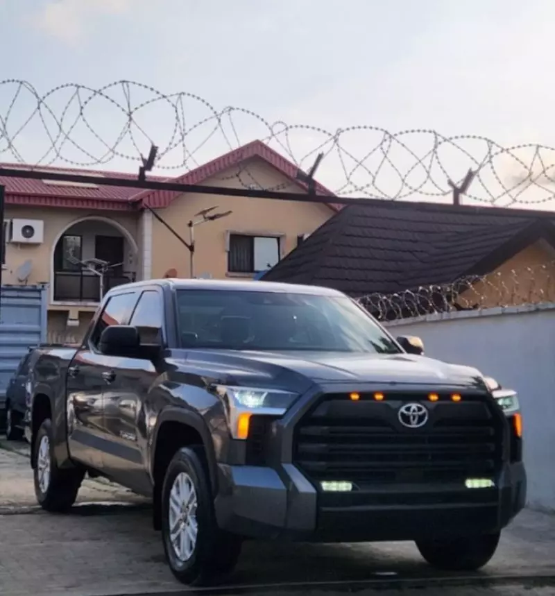 Toyota Tundra   - 2025