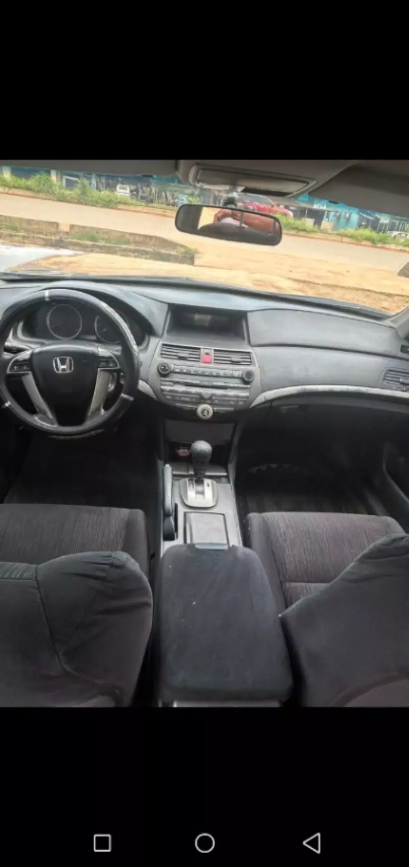 Honda Accord   - 2011