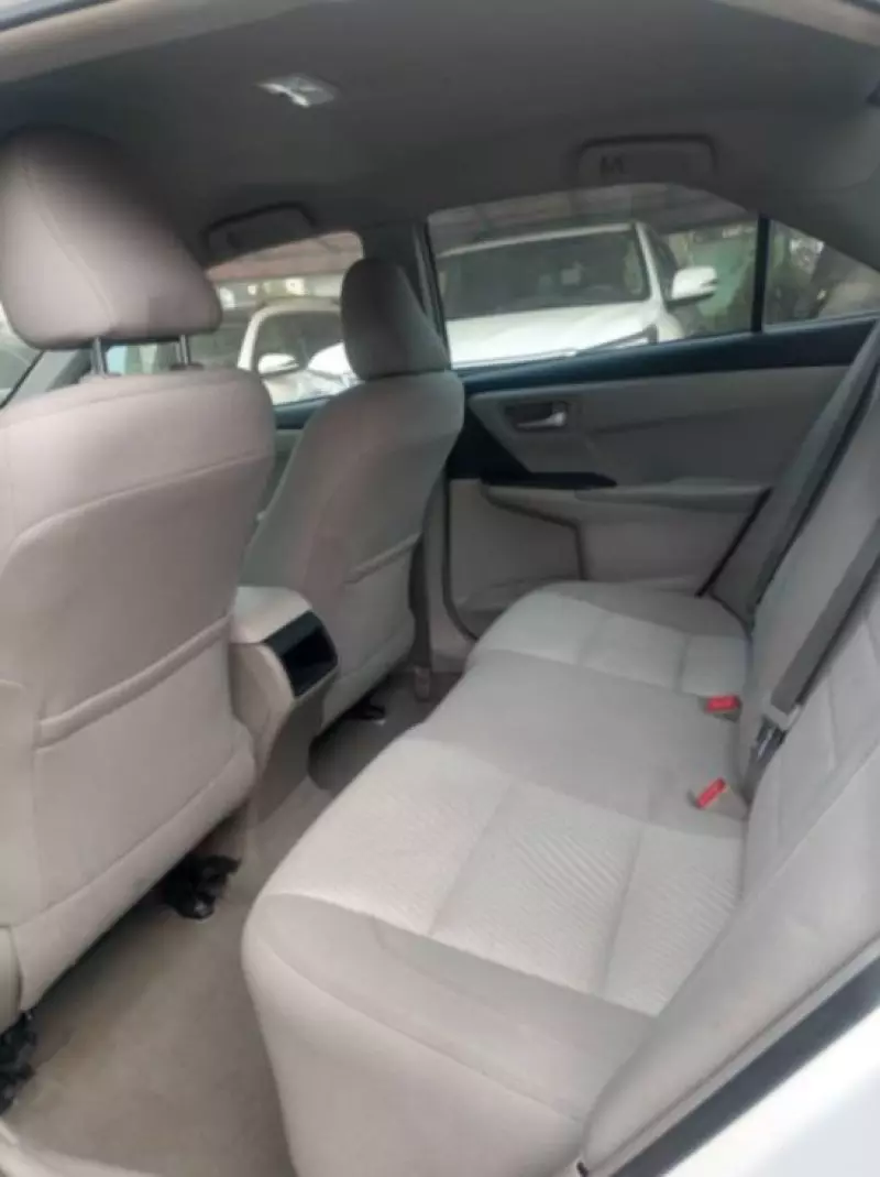 Toyota Camry   - 2016