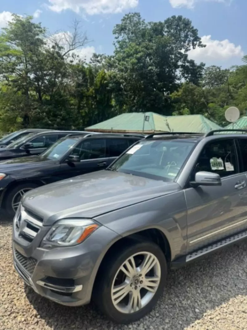 Mercedes-Benz GLK 350   - 2014