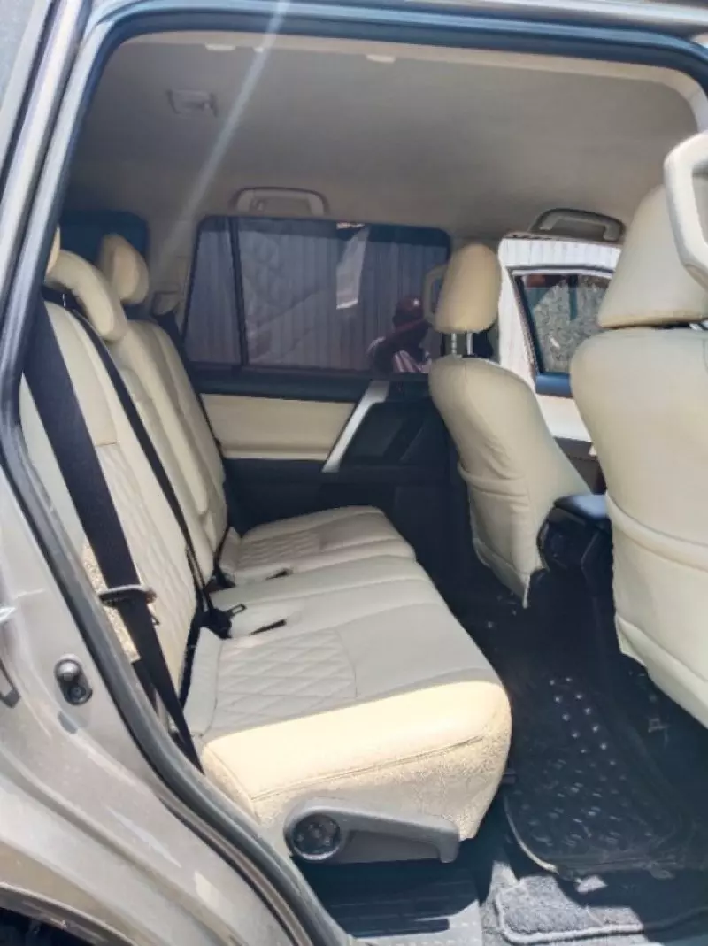 Toyota Prado   - 2017