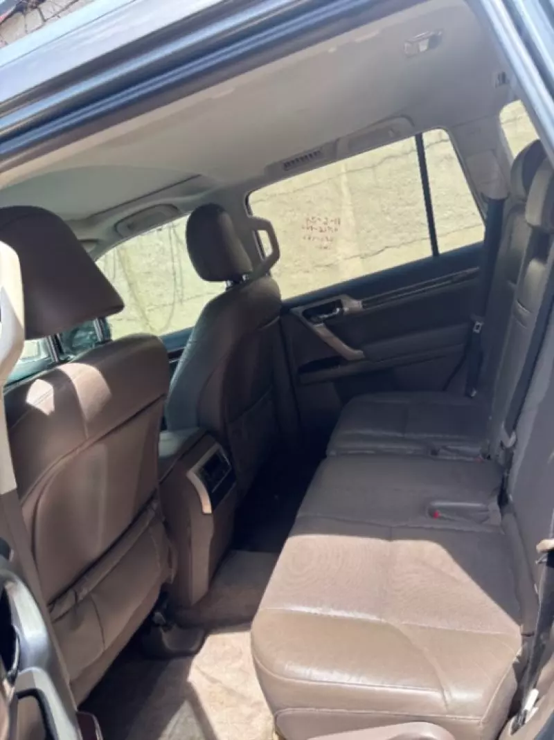 Lexus GX 460   - 2014