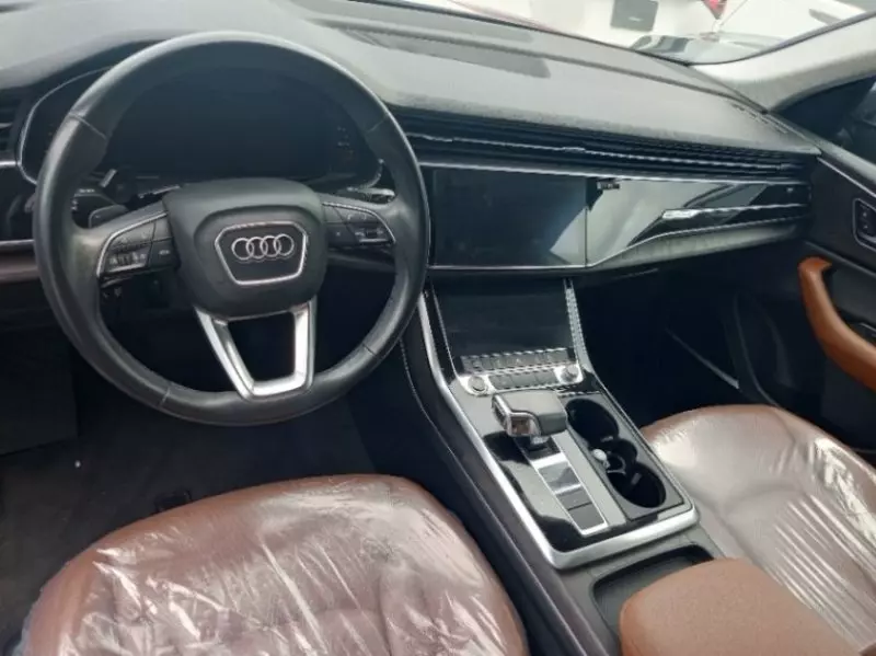 Audi Q8   - 2021
