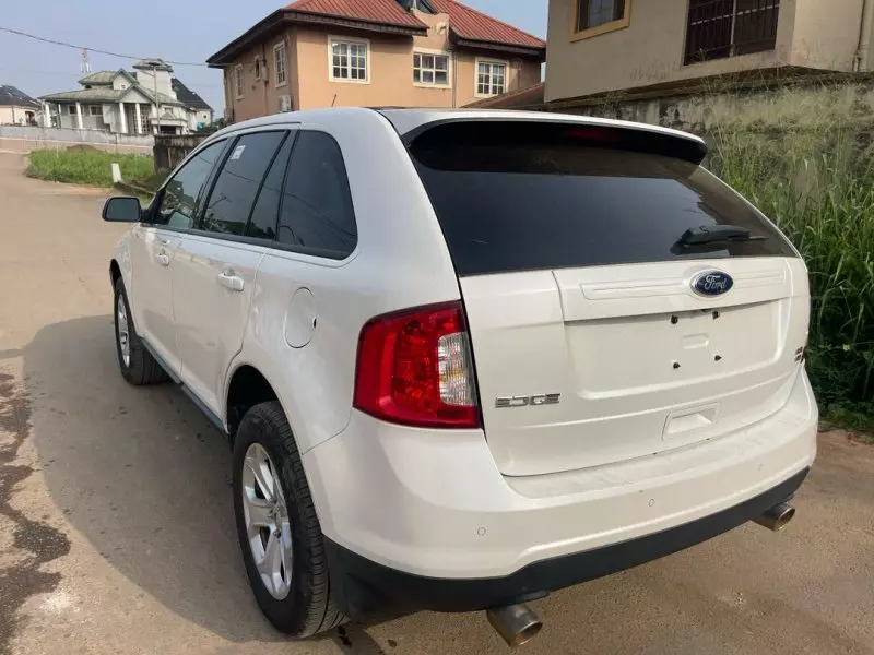 Ford Edge   - 2014