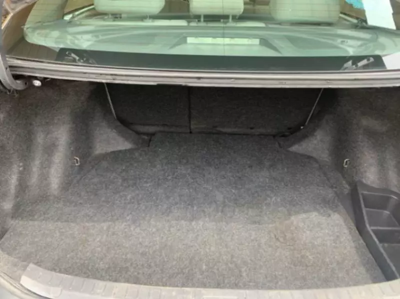 Toyota Corolla   - 2010