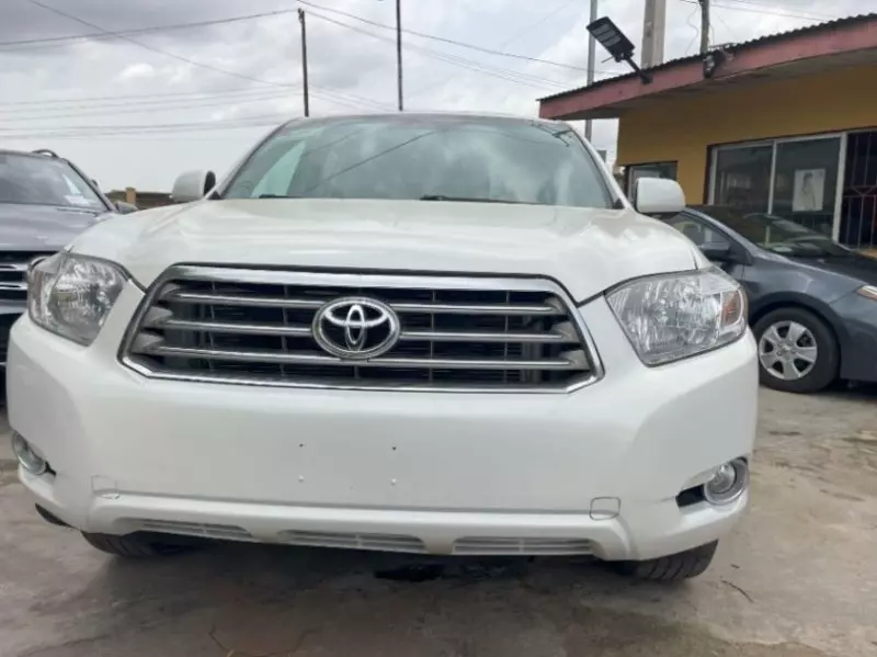 Toyota Highlander   - 2008