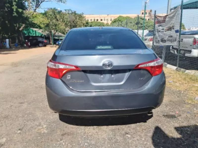 Toyota Corolla   - 2015