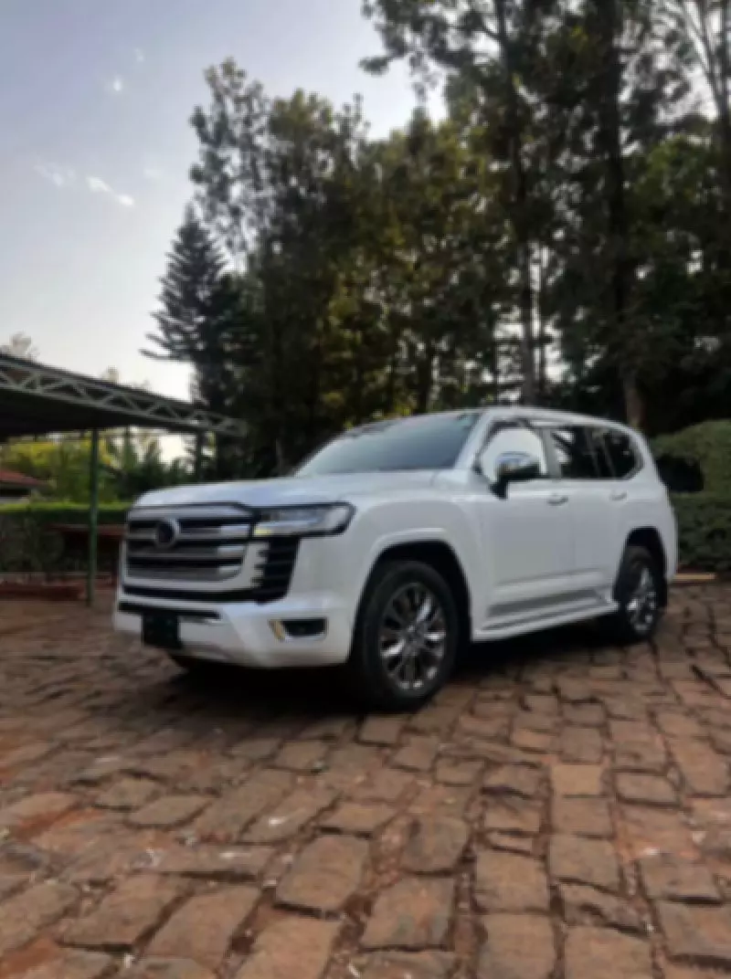 Toyota Land Cruiser   - 2022