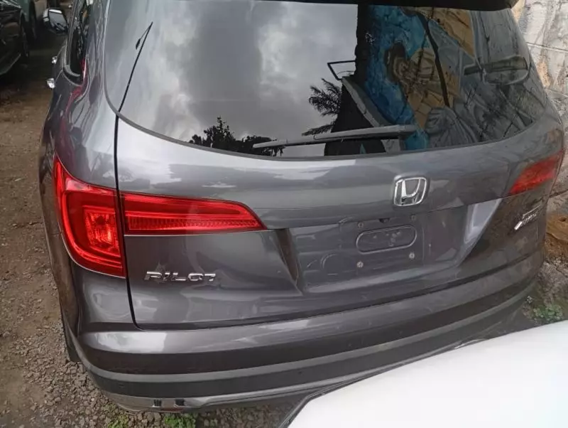 Honda Pilot   - 2016