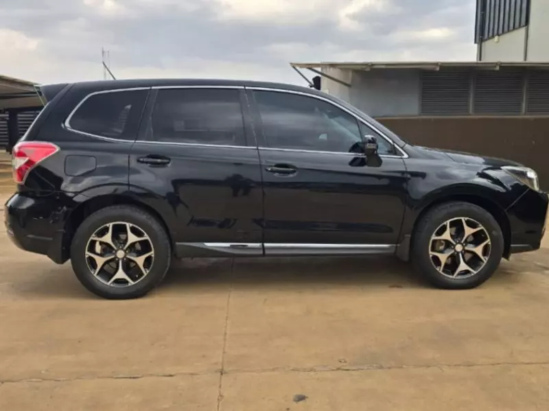 Subaru Forester   - 2012