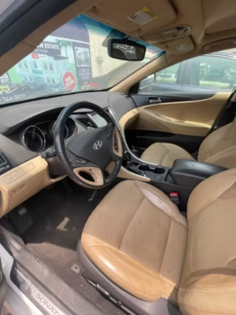 Hyundai Sonata - 2014