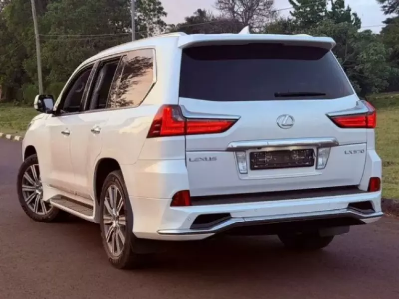 Lexus LX 570