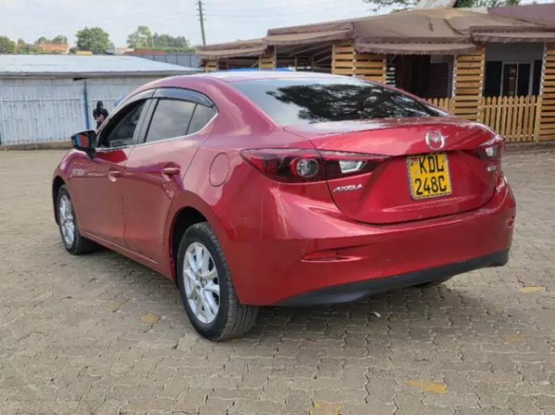 Mazda Axela    - 2016