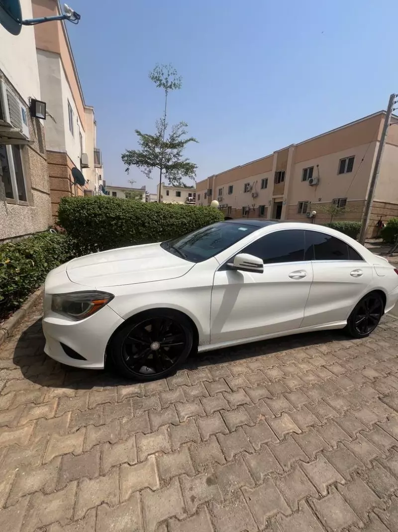Mercedes-Benz CLA 250   - 2014