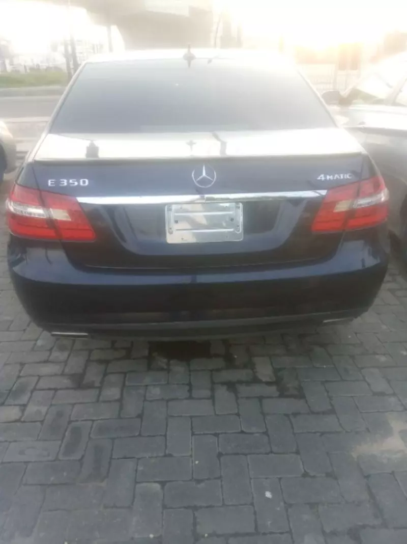 Mercedes-Benz E 350   - 2012