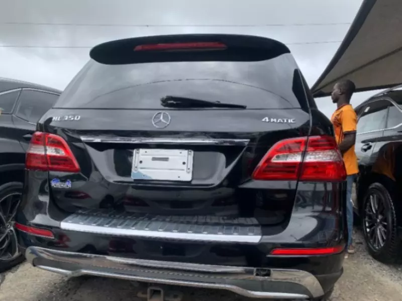 Mercedes-Benz ML 350   - 2012