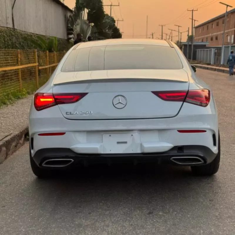 Mercedes-Benz CLA 250