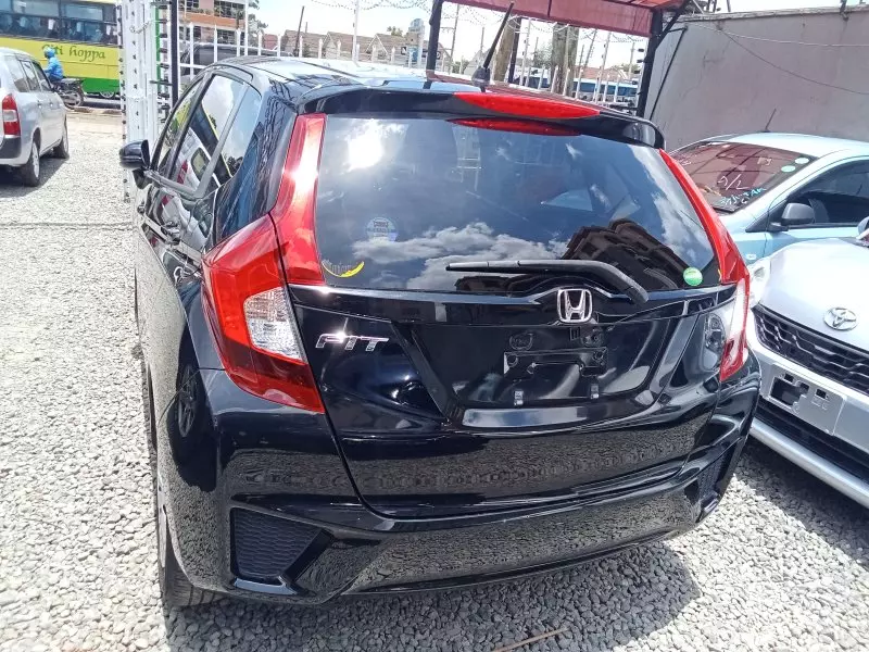 Honda Fit   - 2017