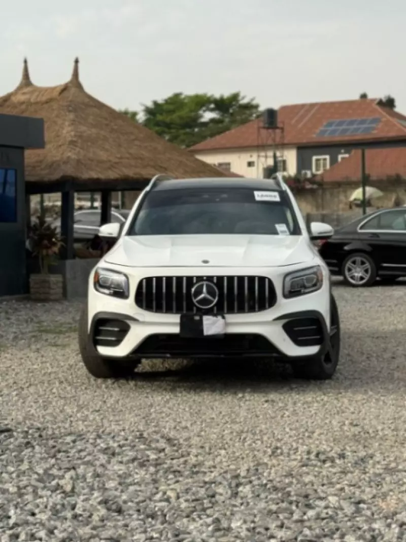 Mercedes-Benz GLB-Class   - 2020