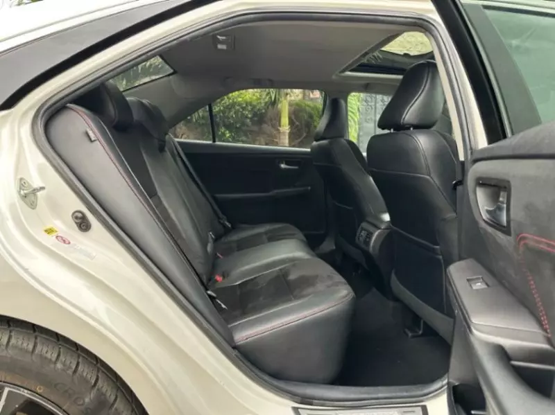 Toyota Camry   - 2015