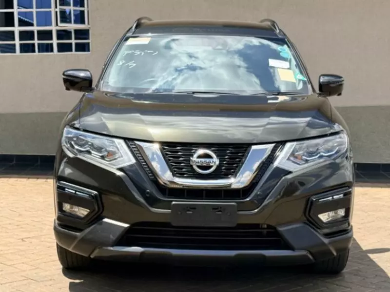Nissan X-Trail   - 2018