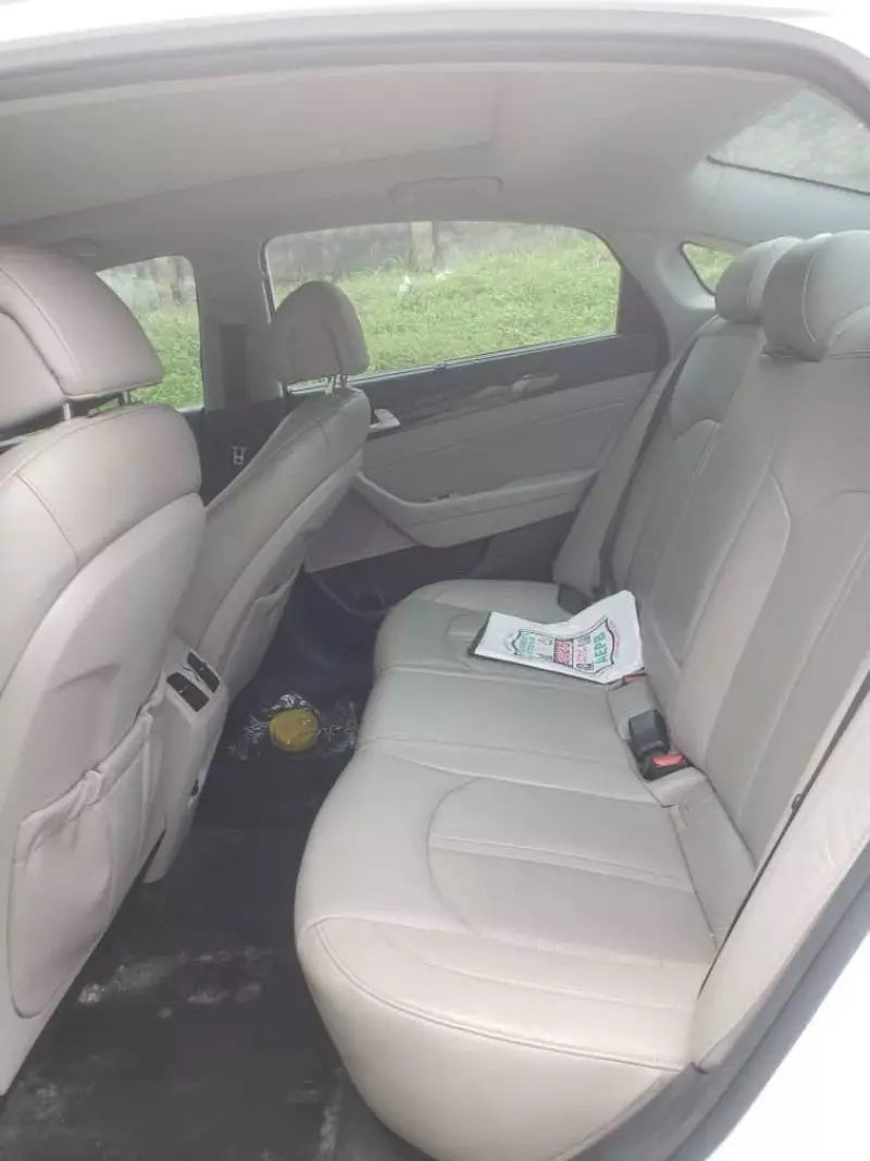 Hyundai Sonata   - 2015