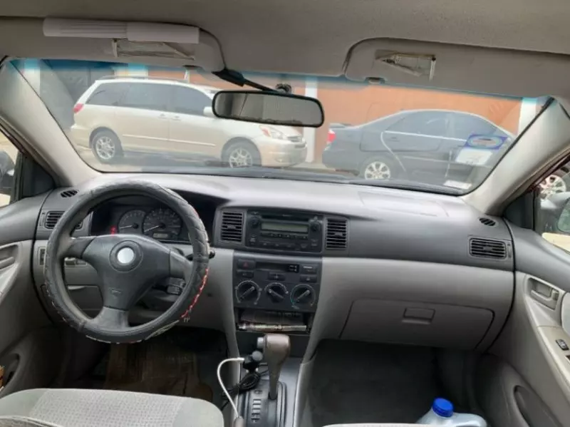 Toyota Corolla   - 2008