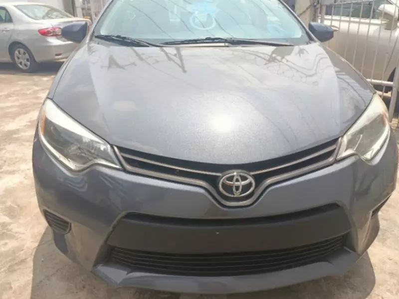 Toyota Corolla   - 2013