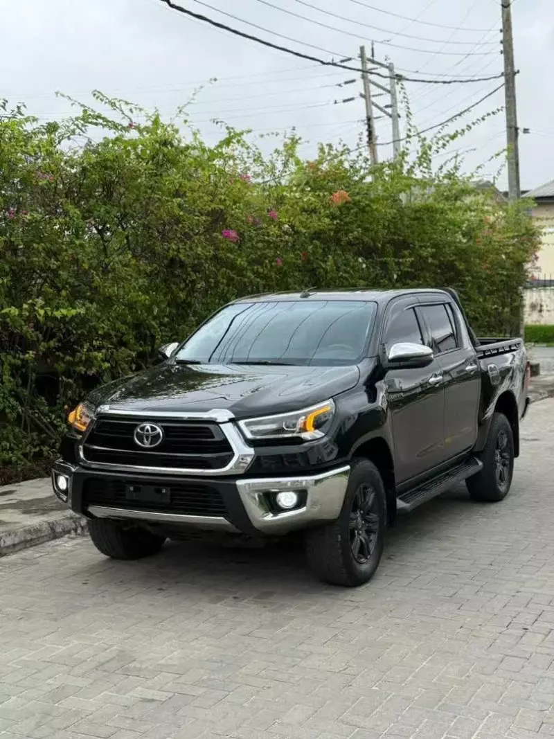 Toyota Hilux - 2022