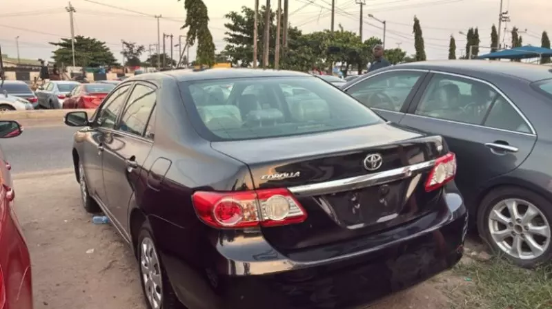 Toyota Corolla - 2009