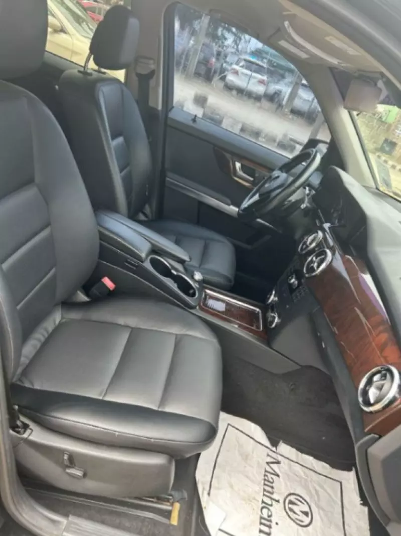 Mercedes-Benz GLK 350   - 2014