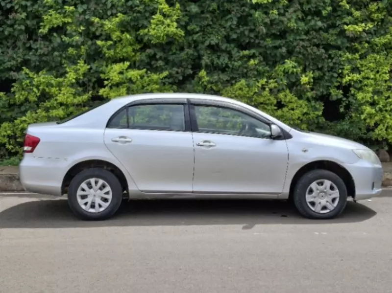Toyota Axio    - 2010
